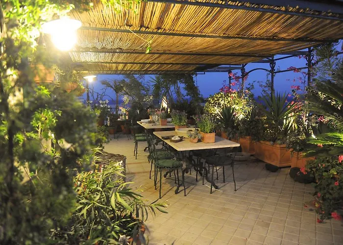 Terrazza Pavone Apartment *